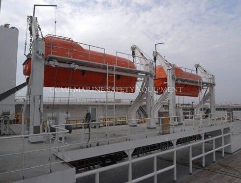 الصين قارب إنقاذ بحري 5 م مغلق تماما محمي من الحريق المزود