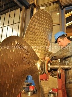 المراوح البحرية للقوارب التي يمكن التحكم فيها المزود