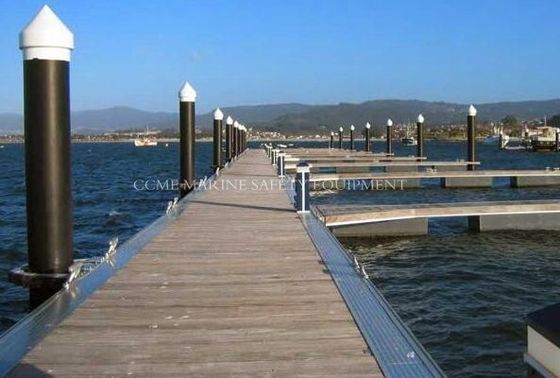 مرسى اليخوت عوامة بلاستيكية عائمة المزود