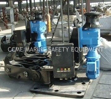 خطافات بحرية سريعة الإصدار، خطاف سحب قرصي سريع التحرير هيدروليكيًا بحريًا المزود