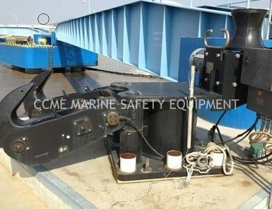 خطافات بحرية سريعة الإصدار، خطاف سحب قرصي سريع التحرير هيدروليكيًا بحريًا المزود