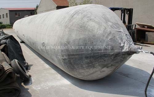أكياس هوائية مطاطية لإطلاق السفن المزود