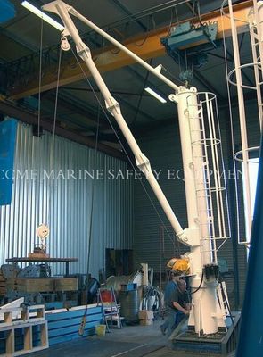 رافعة بحرية Solas Slewing Crane المزود
