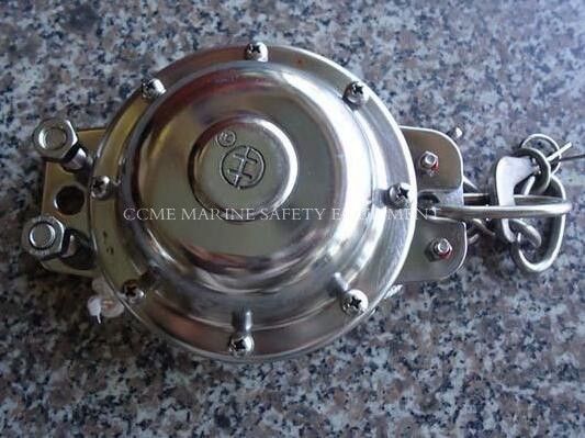 وحدة الإطلاق الهيدروستاتيكي البحري لطوف النجاة المزود